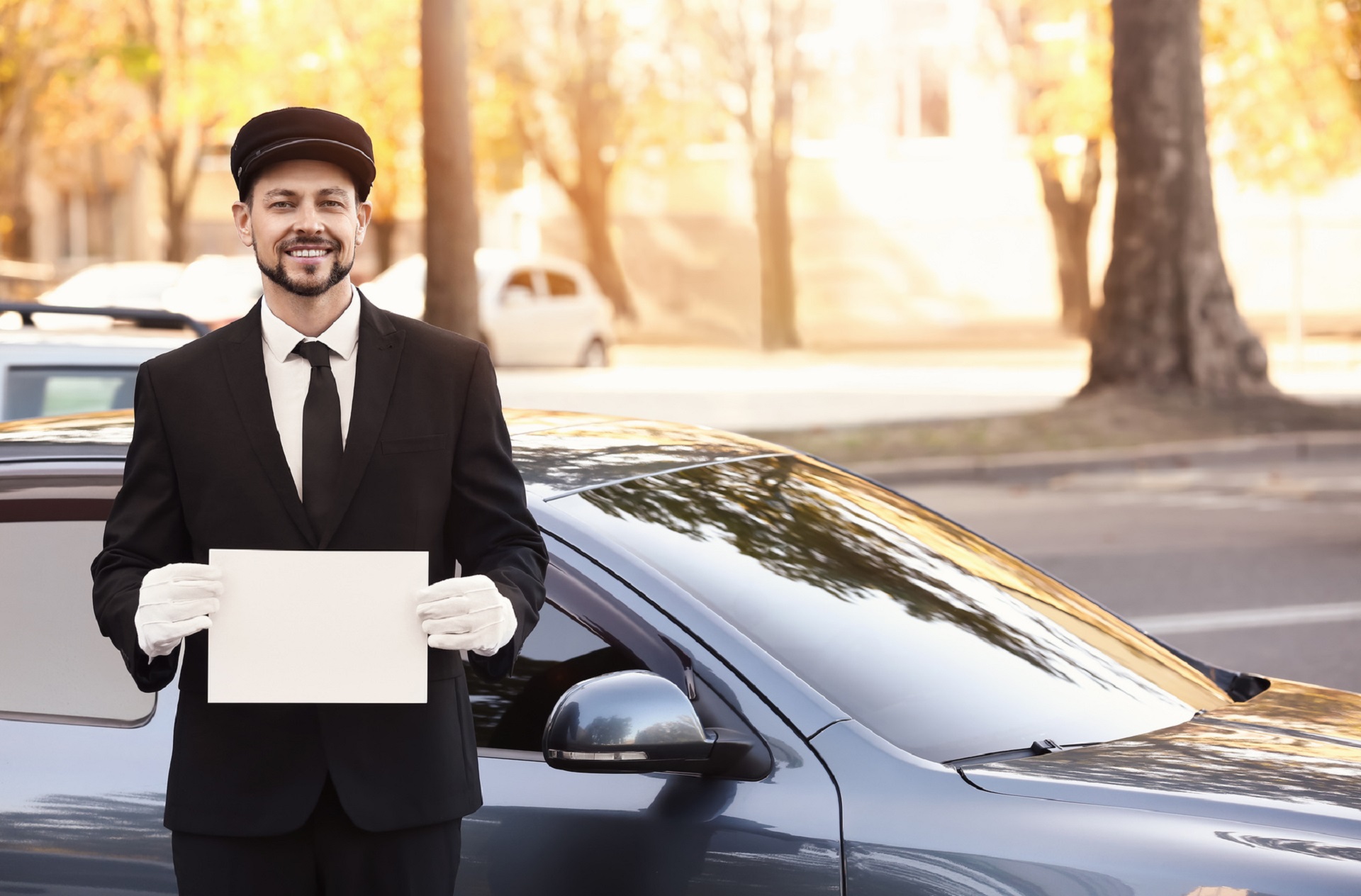 Flughafen Shuttle Frankfurt-Chauffeur wartet