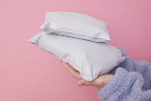Mit Leichtgewicht in die Zukunft: So senken Versandlösungen Ihre Kosten und steigern Effizienz